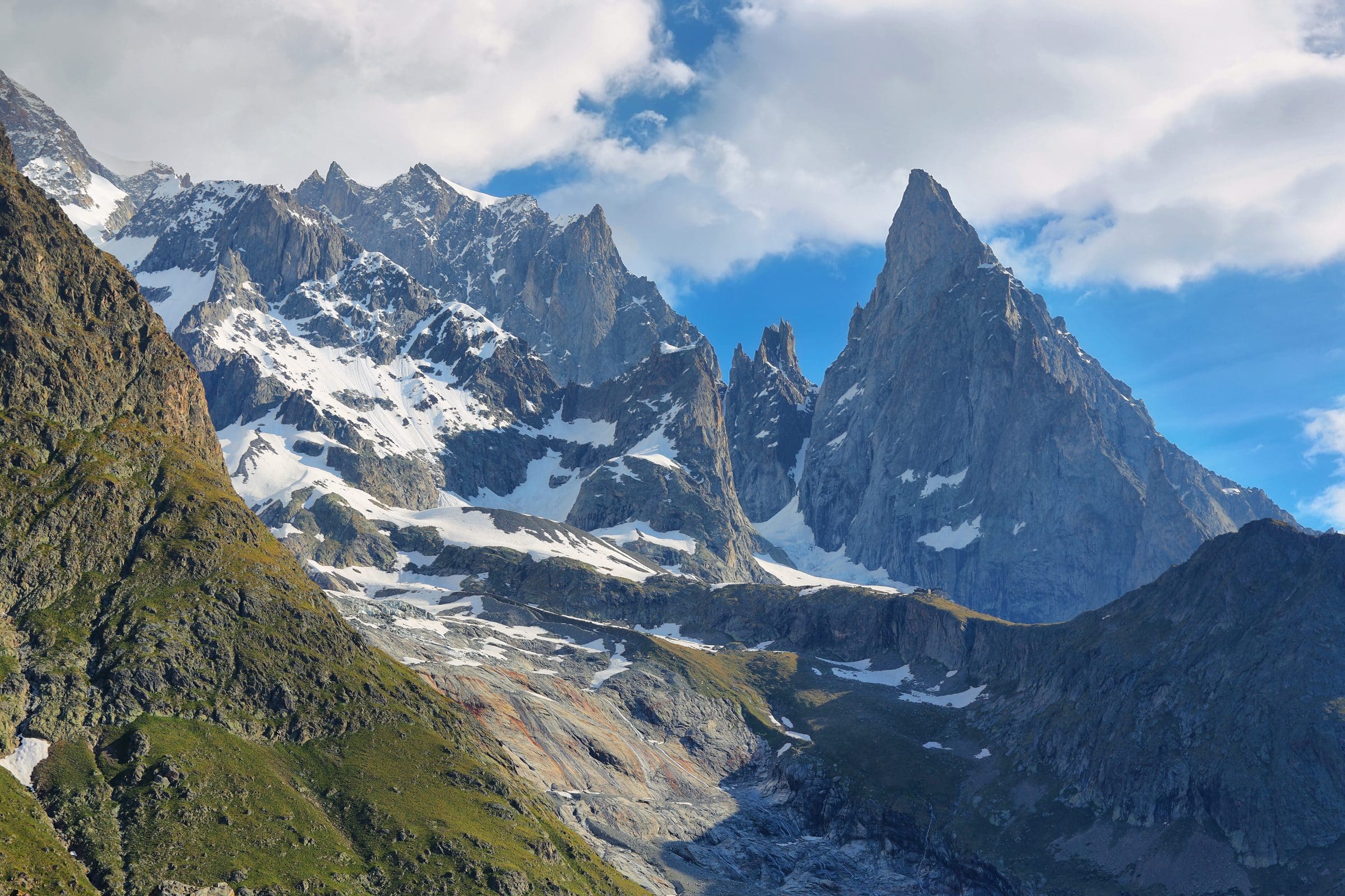 Aiguille Noire — alpine peak hero image